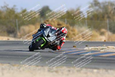 media/Jan-14-2024-SoCal Trackdays (Sun) [[2e55ec21a6]]/Turn 2 (1025am)/